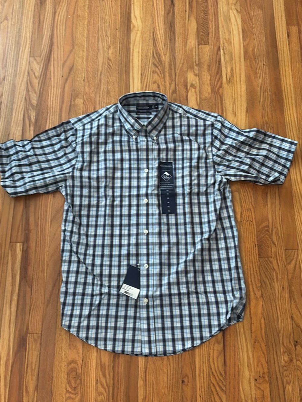 Men's Short-Sleeve Plaid Dress Shirt in Blue and Gray
